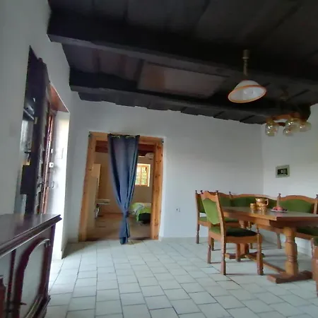 Kleine Weinberghäuschen In - Jägerpince Ferienhaus Garabonc