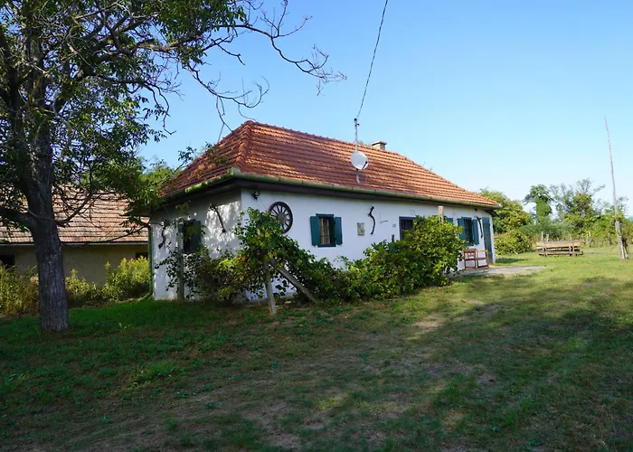 בית נופש Kleine Weinberghaeuschen In - Jaegerpince *